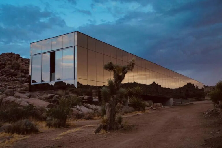 The ‘Invisible House’ In Joshua Tree | Brian Ashby, Chris Hanley and Masek Imagining 2