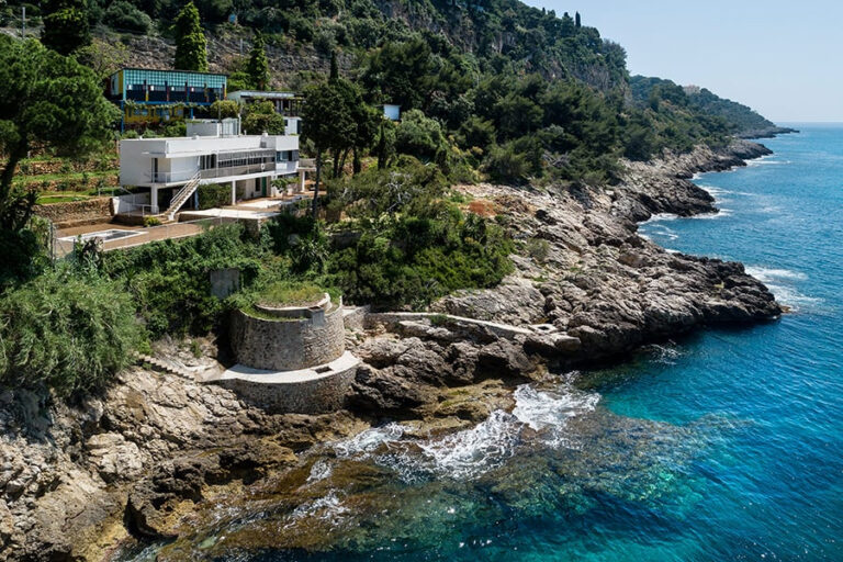 Eileen Gray | E-1027 | Image Courtesy Manuel Bougot 111