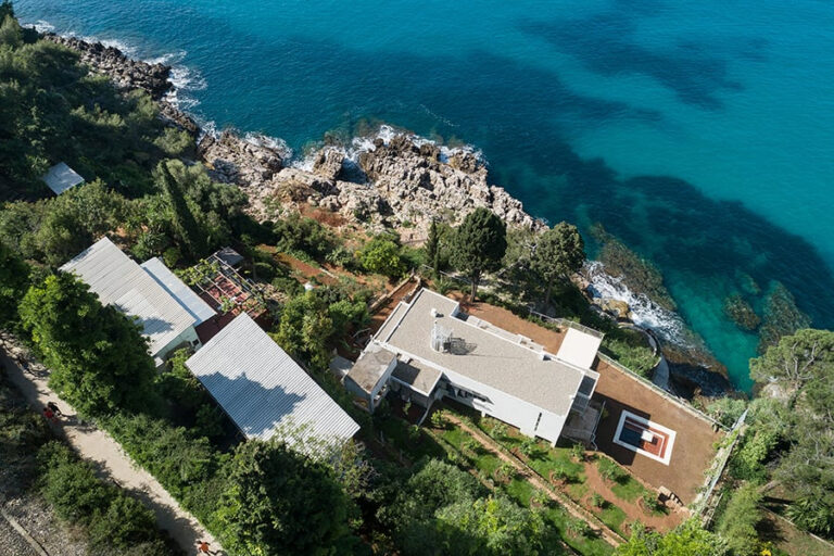 Eileen Gray | E-1027 | Image Courtesy Manuel Bougot 161