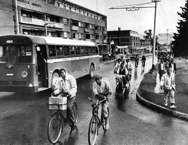 4 Built to Divide 1955-montgomery-bus-boycott
