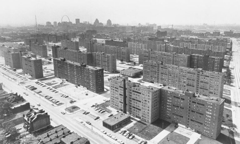 4 Built to Divide Pruitt Igoe