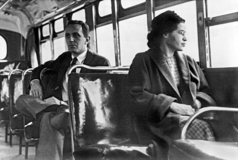 4 Built to Divide Rosa-Parks-bus