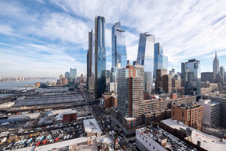 9 Built to Divide Hudson Yards2